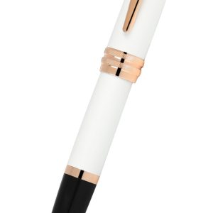 Bailey? Pearlescent White Lacquer Fine Nib Fountain Pen